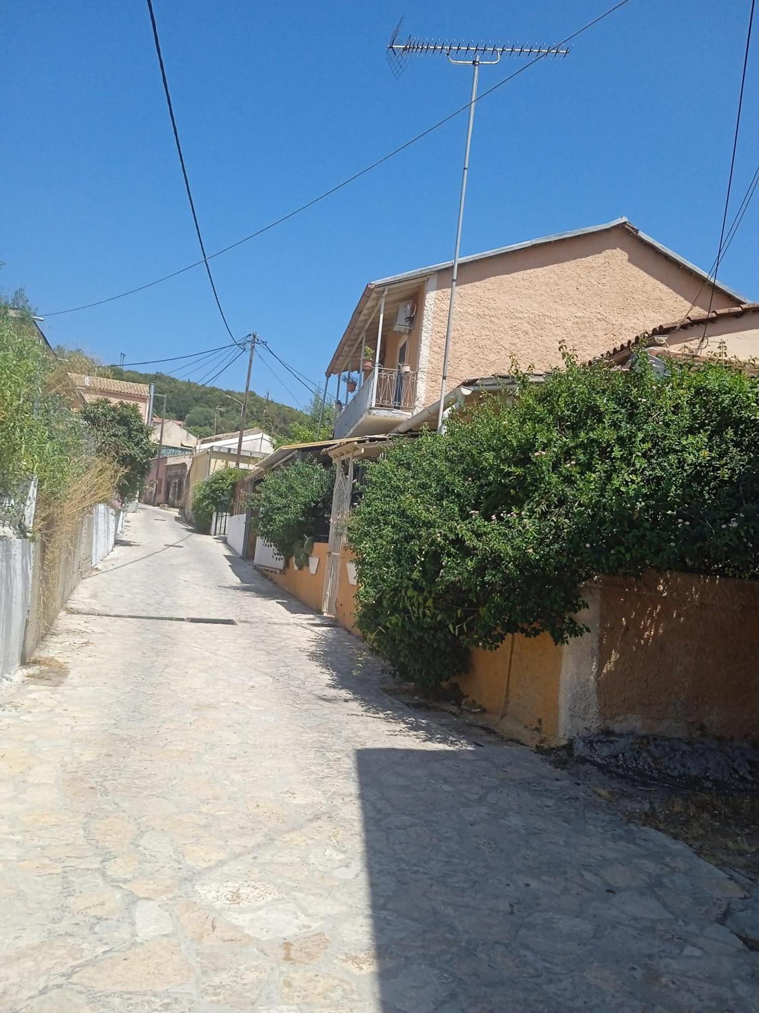 Villa Angela, Traditional Villa In The Village Agios Ioannis Peristeron  Exterior photo